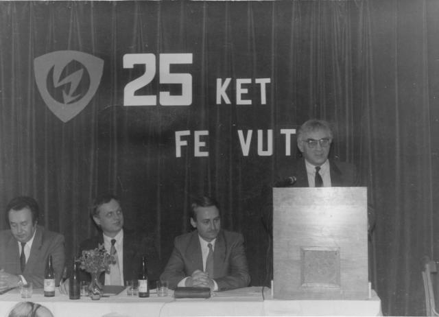 Celebration of the 25th anniversary of the faculty, prof. A. Delong | Autor: BUT archive