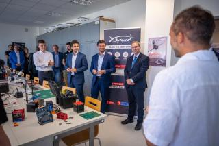 The Director of the Department of Space Activities and New Technologies at the Ministry of Transport, Václav Kobera (center), also showed interest in BUT's space program. | Author: Václav Koníček