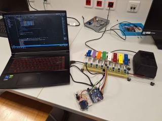 Electronically controlled xylophone | Author: FEEC students